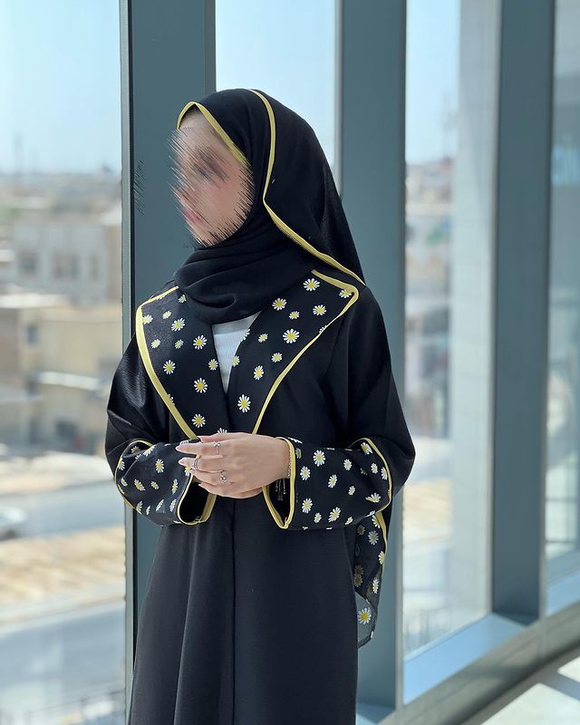 عباية ملكي لف تطريز كمبيوتر راقي