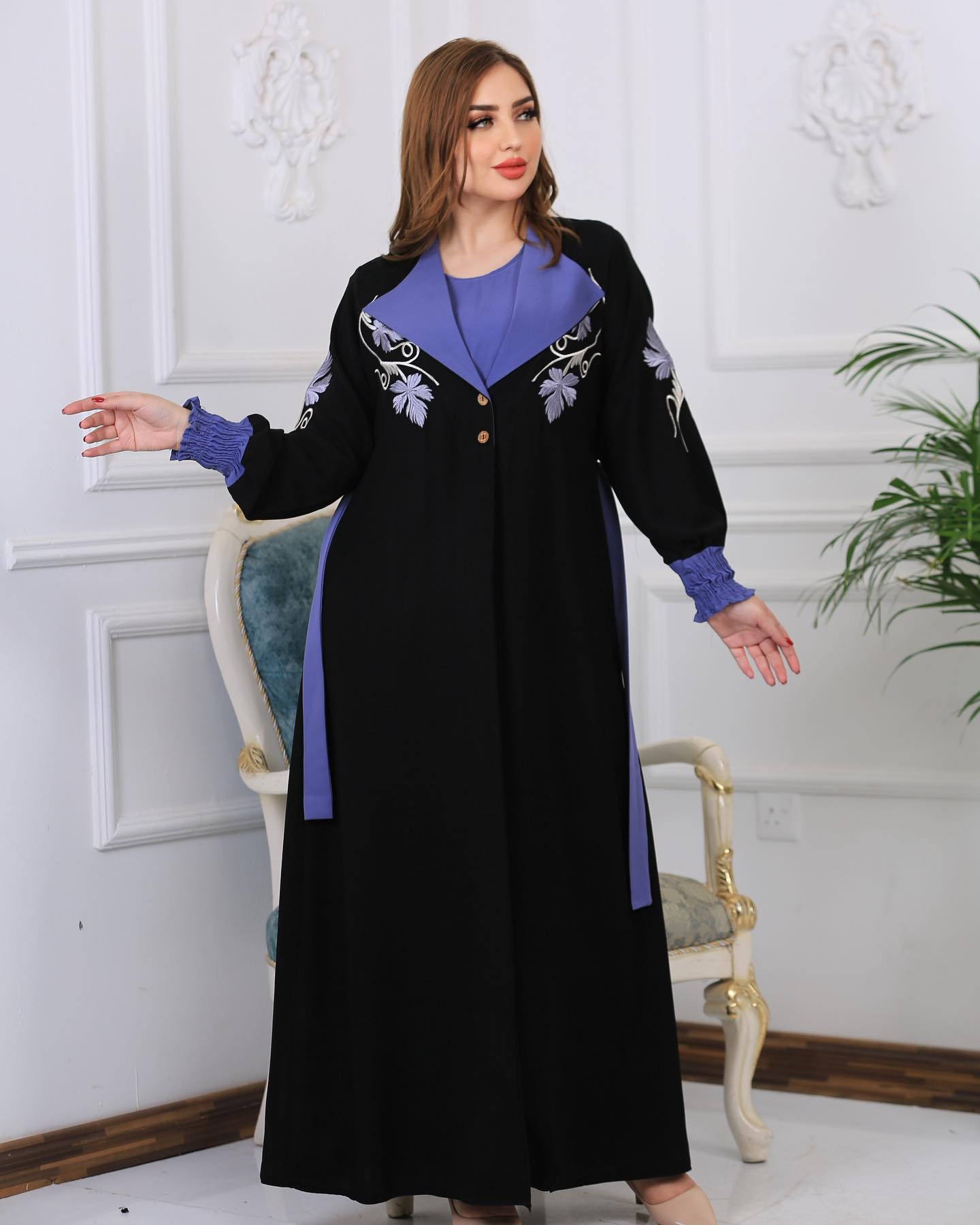 عبايه ملكيه كلاسيكيه انيقه، حزام فستان تطريز مكنيه كم مطاط خفيف