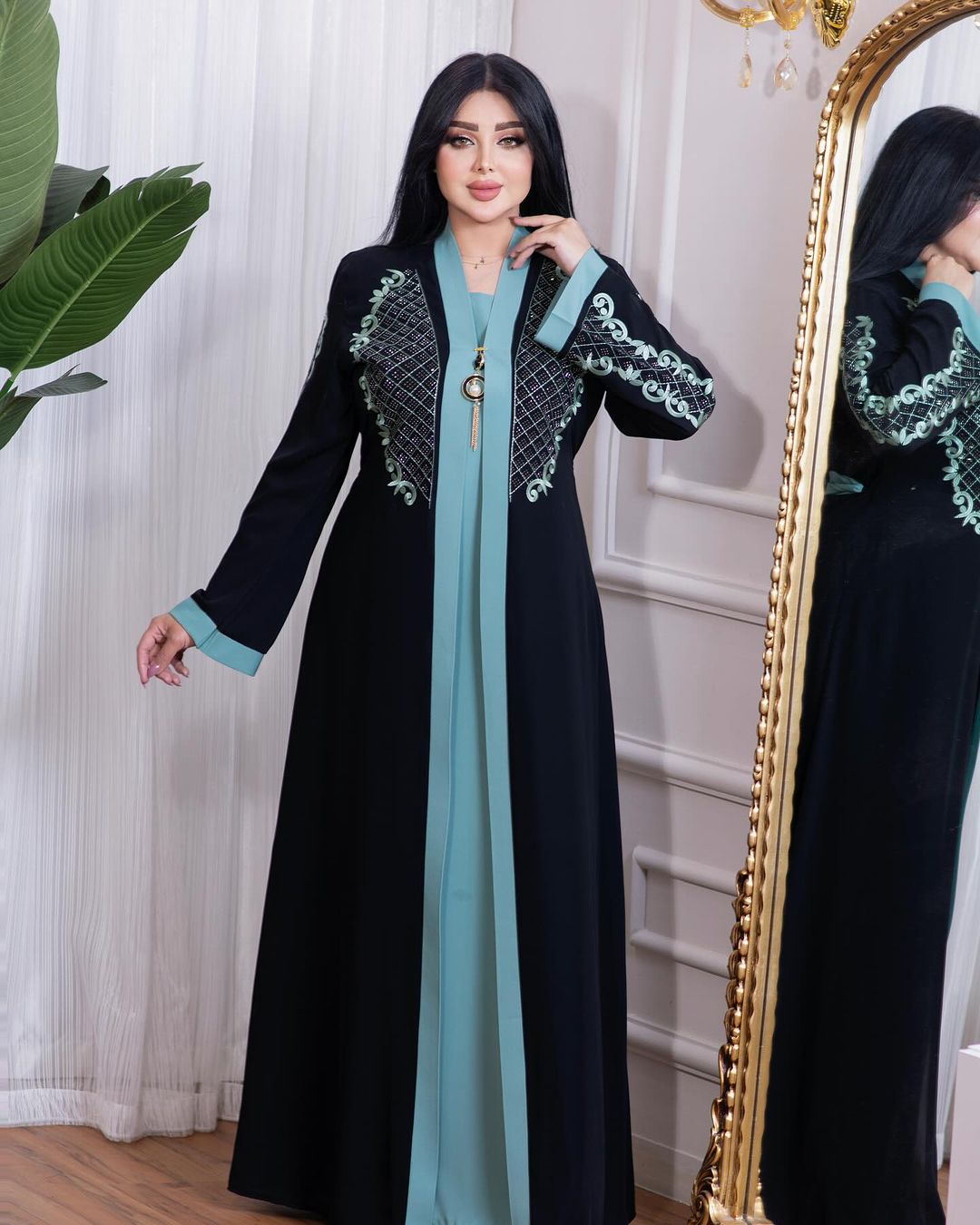 عبايه ملكي تطريز امام مع فصوص سوار فسكي اصلي