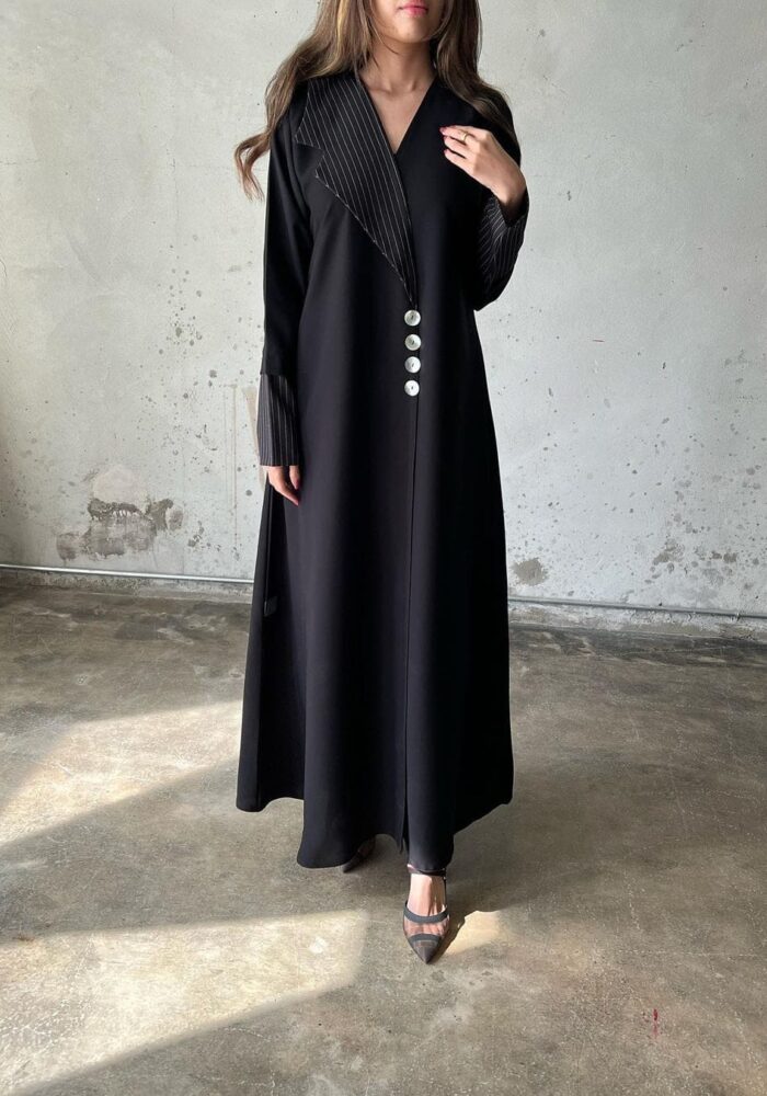 عبايه للدوامات انيقه لفه القماش ملكي كريب ناعم