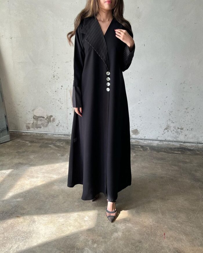 عبايه للدوامات انيقه لفه القماش ملكي كريب ناعم