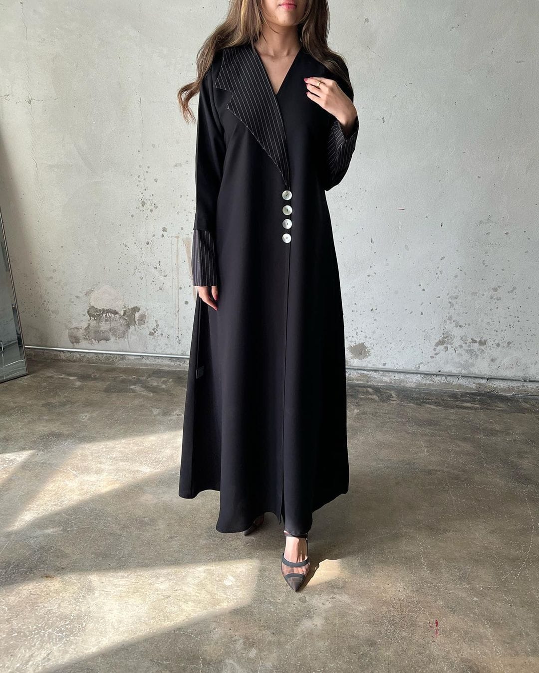 عبايه للدوامات انيقه لفه القماش ملكي كريب ناعم