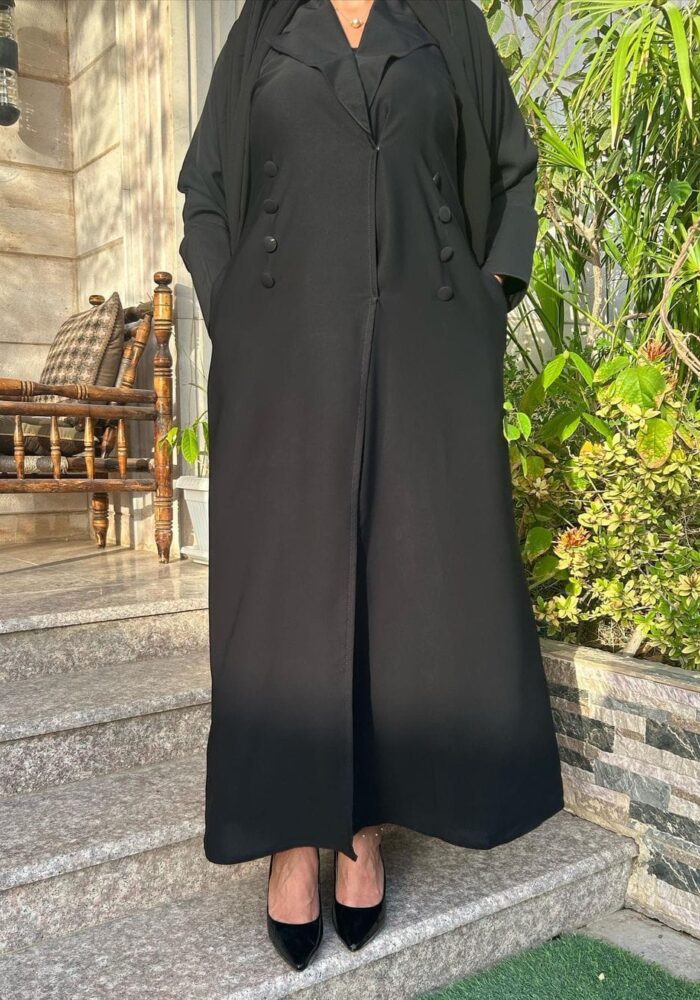 عبايه ساده أنيقه للدوامات جيوب مخفيه