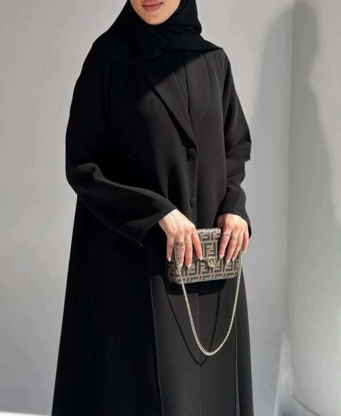 عبايه نص كلوش ساده أنيقه فخمه كم ساده قماش ملكي