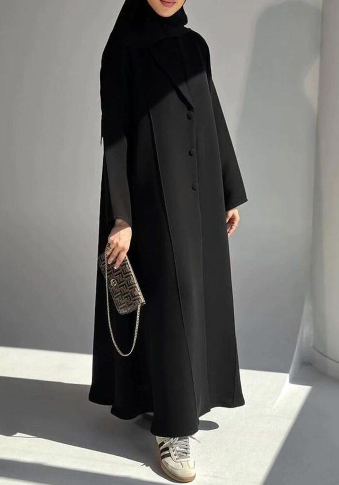 عبايه نص كلوش ساده أنيقه فخمه كم ساده قماش ملكي