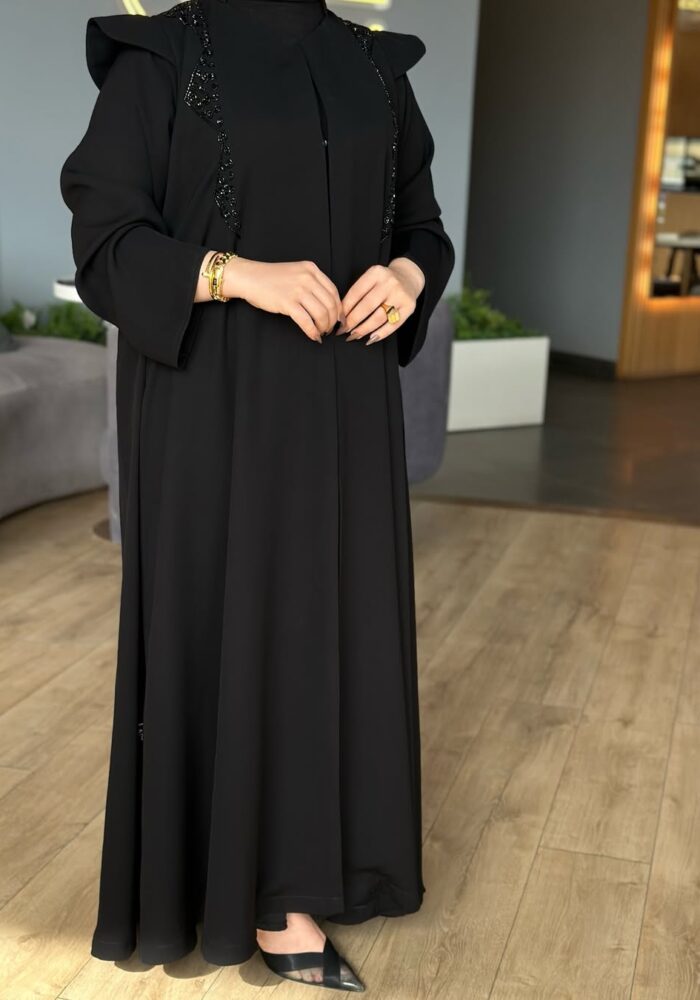 عبايه ملكي نص كلوش تطريز كتف انيقه للكشخه