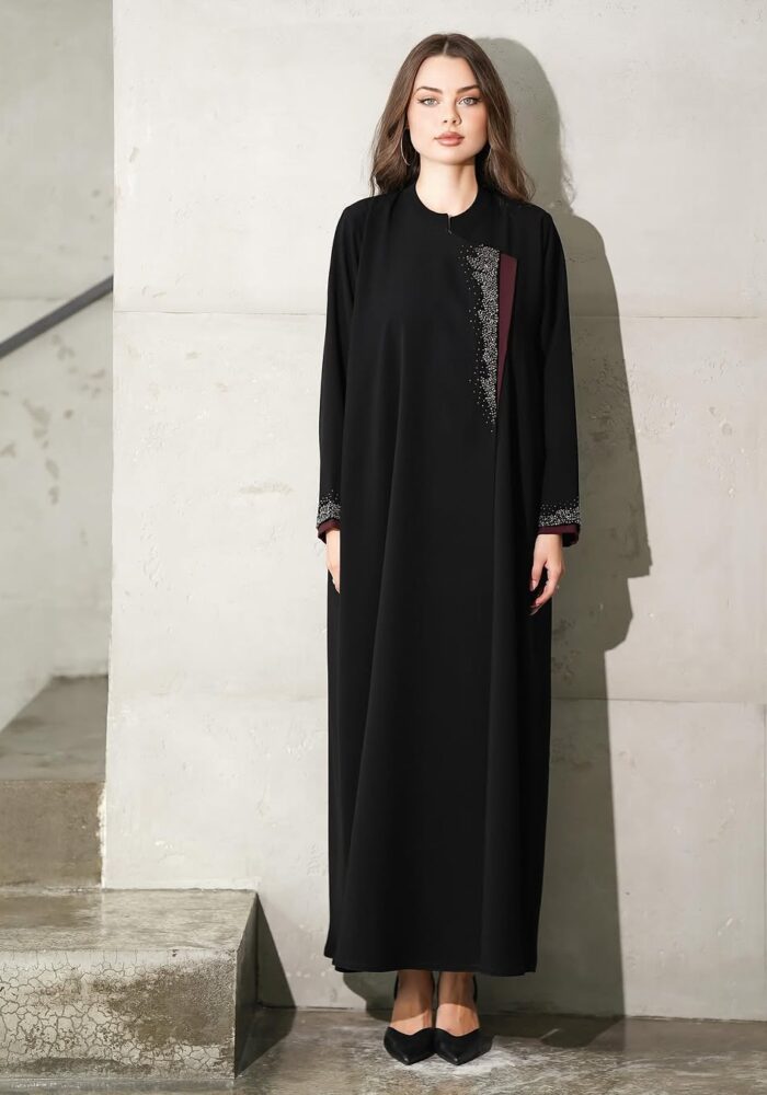 عبايه ملكي تطريز امام يدوي خفيف كلاسكيه