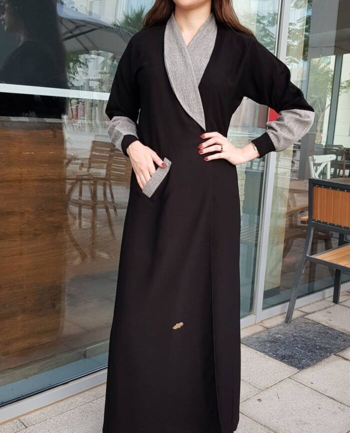 عبايه ملكي لف ساده للدوامات أنيقه