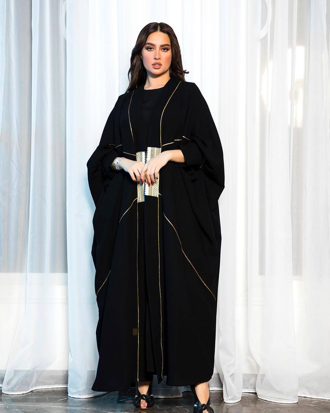 عبايه ملكي بشت تحديد قيطان مكنيه كمبيوتر انيقه للكشخه تهبل لف