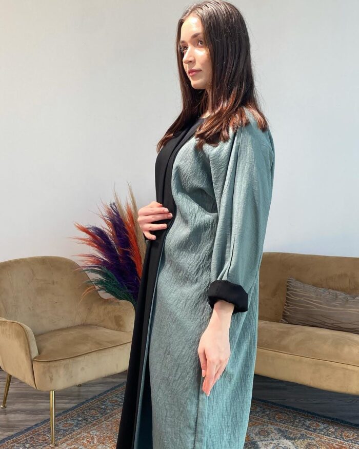 عبايه ملكي دبل فيس أنيقه ساده القماش نواعم كوري