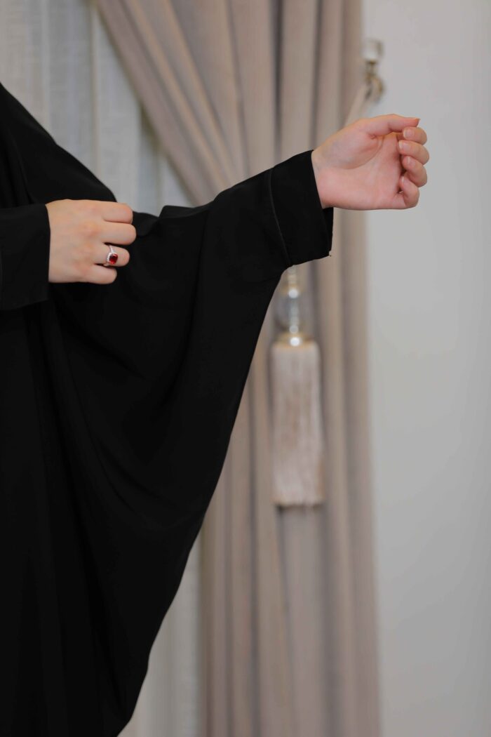 عبايه ملكي مقفله إسلامي انيقه للكشخه تهبل