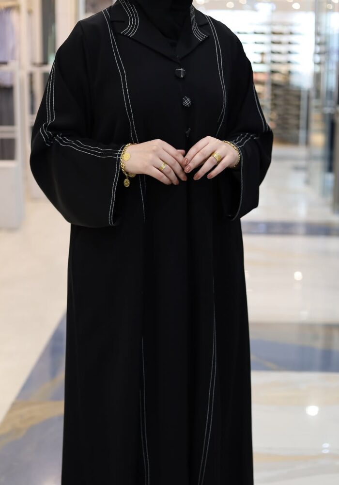 عبايه ملكي دقه ليلاقه كم للطلعه