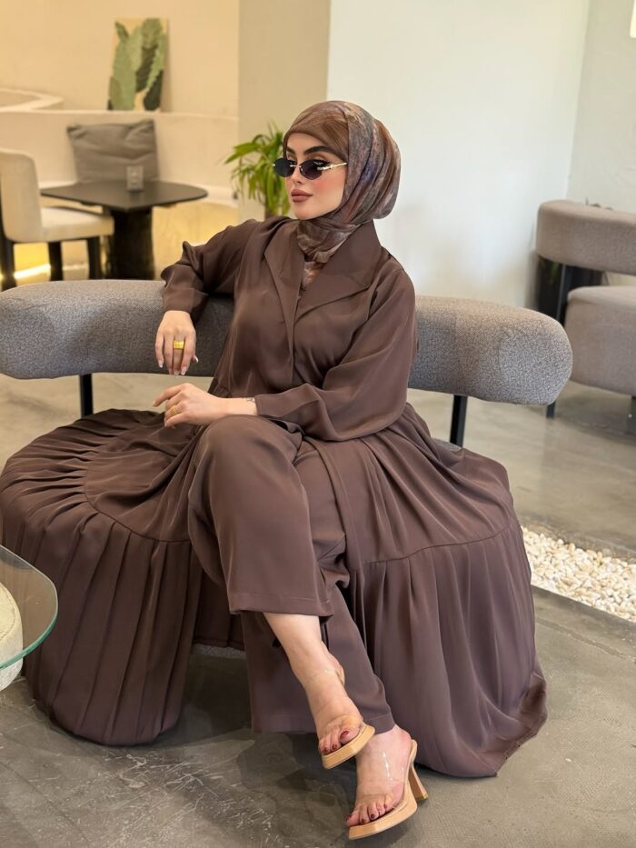 عبايه ملكي ملونه كسر أنيقه للسفر