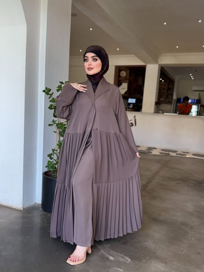 عبايه ملكي ملونه كسر أنيقه للسفر