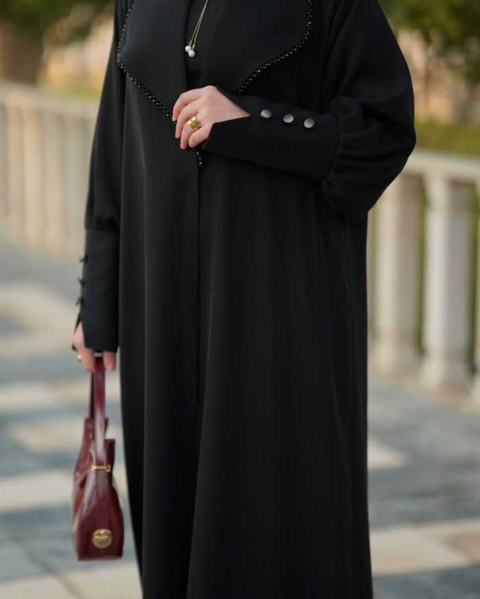 عبايه ملكي قلاب تحديد تطريز فخم