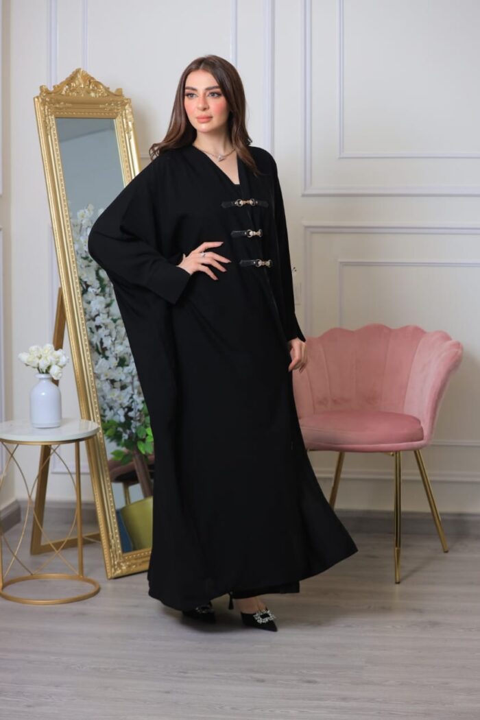 عبايه أنيقه صيفيه نص بشت قطري