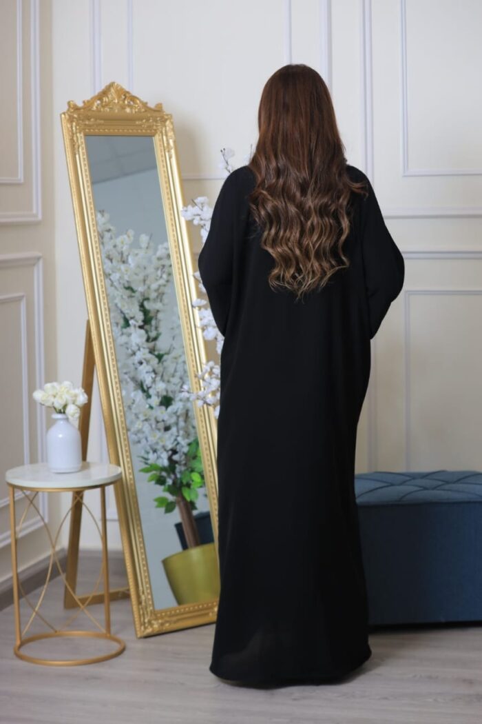 عبايه ملكي تطريز جنب فضي كشخه للطلعه