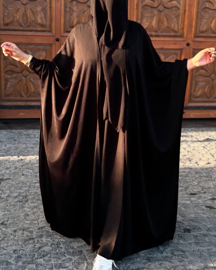 العبايه الإسلاميه الأكثر طلب من نمبر ون