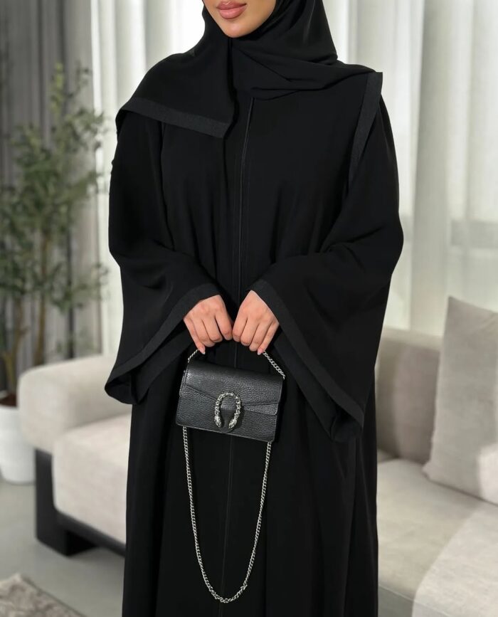 عبايه كلوش كشخه مناسبه للطلعه