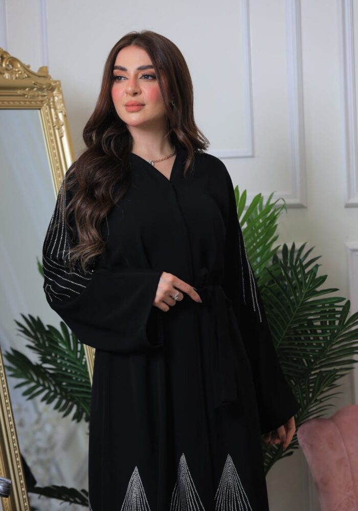 عبايه أنيقه صيفيه نص كلووووش تجننن