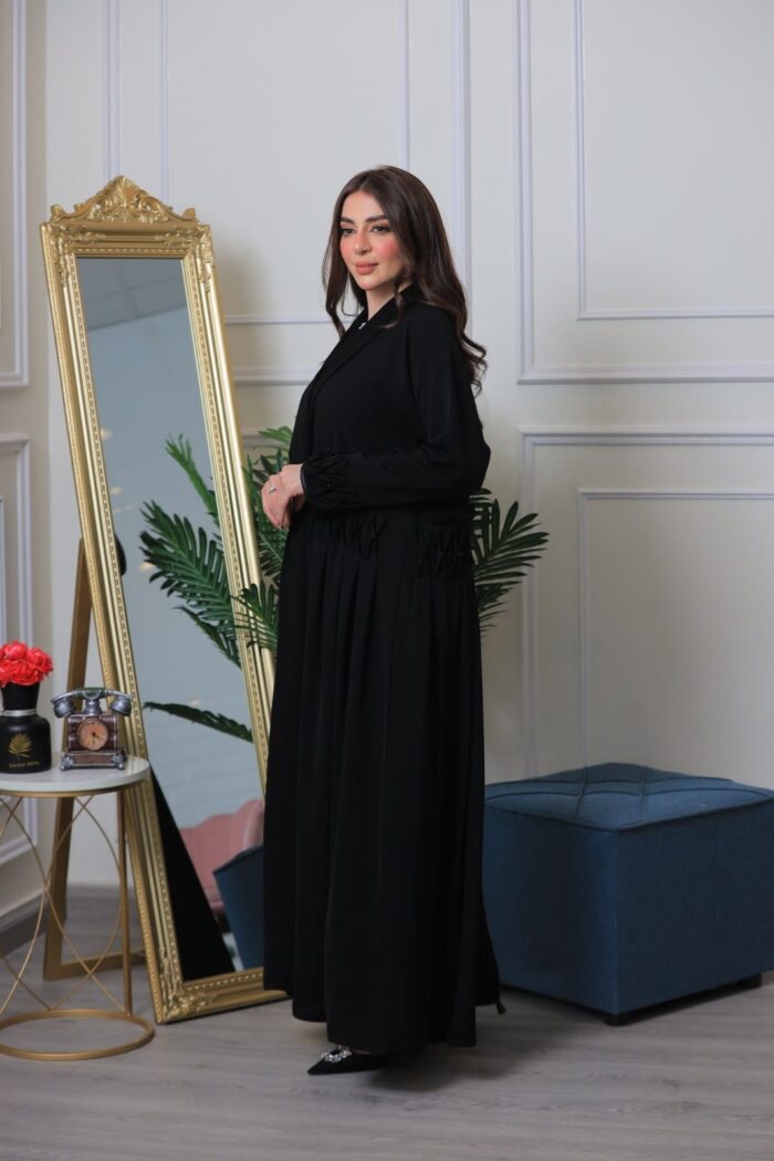 عبايه أنيقه صيفيه كسر مطرزه