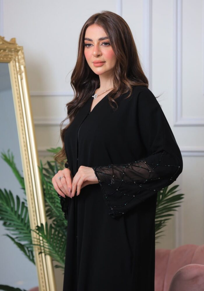 عبايه مرتبه كم تطريز شيفون