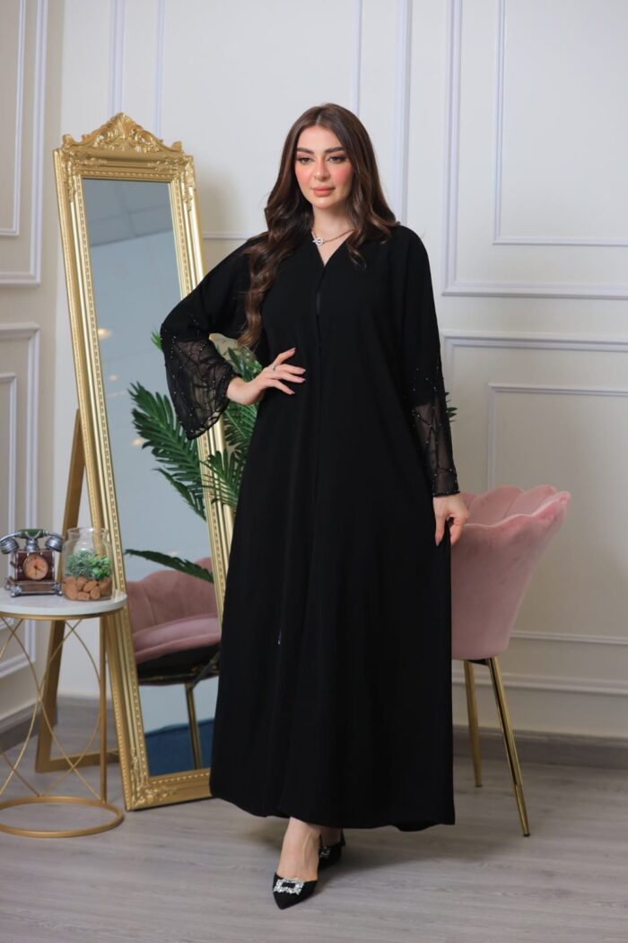 عبايه مرتبه كم تطريز شيفون