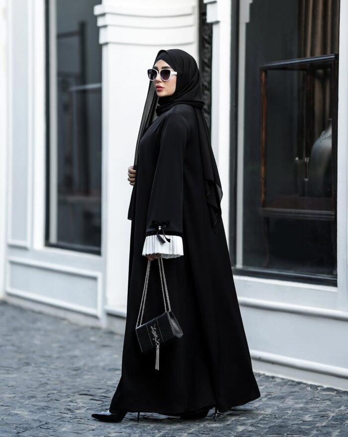 WhatsApp Image 2025-06-24 at 4.38.14 PM (2) عبايه للدوامات للطلعااات كشخه