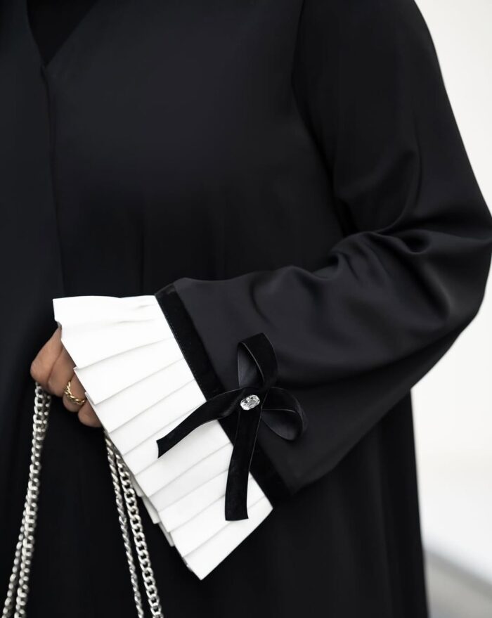 WhatsApp Image 2025-06-24 at 4.38.15 PM (1) عبايه للدوامات للطلعااات كشخه