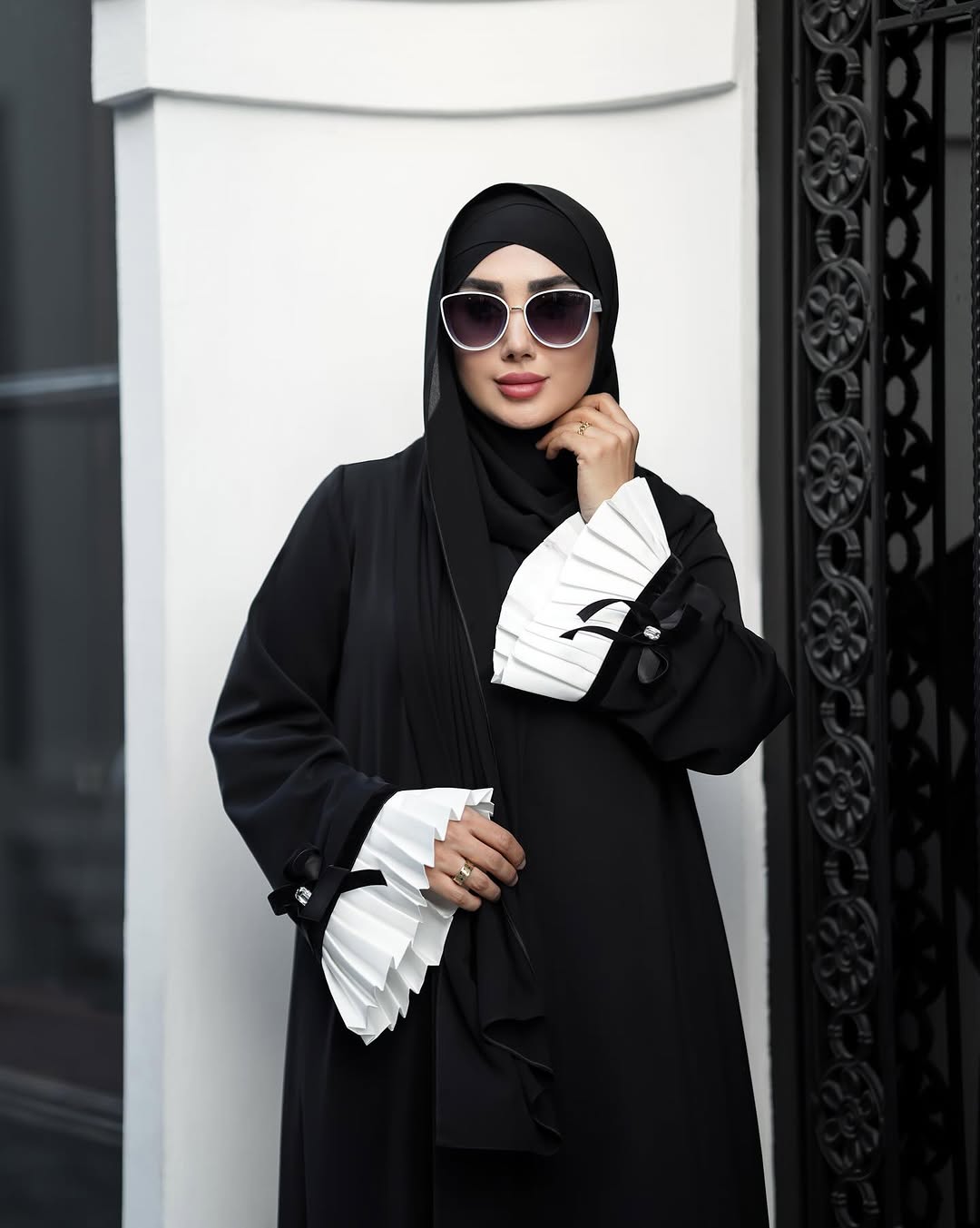 عبايه للدوامات للطلعااات كشخه