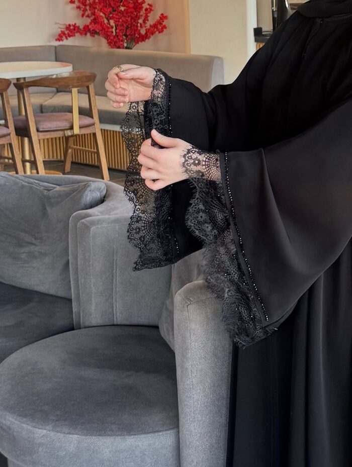 عباية ملكي كلوش للطلعه