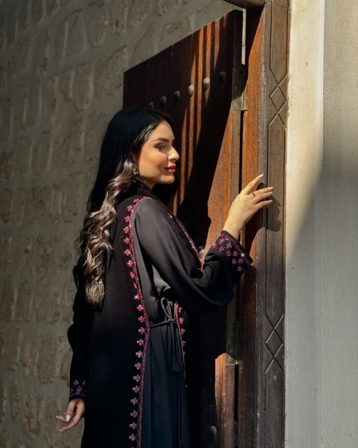 WhatsApp Image 2025-06-29 at 12.10.26 PM عبايه كشخه للمناسبات والطلعات