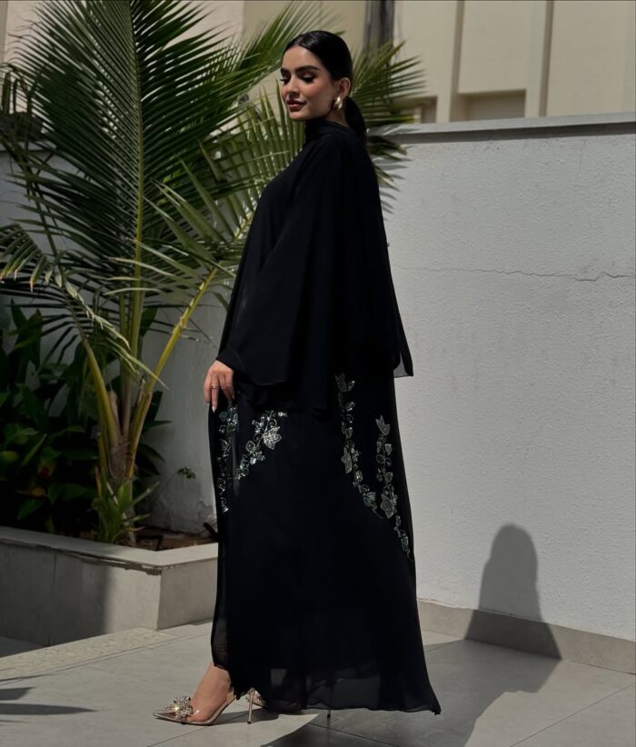 WhatsApp Image 2025-06-29 at 12.11.36 PM عباية كلوش أنيقه مطرزه