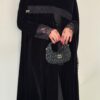 عباية أنيقة مخمل لف مع شال كم دنتيل اسود