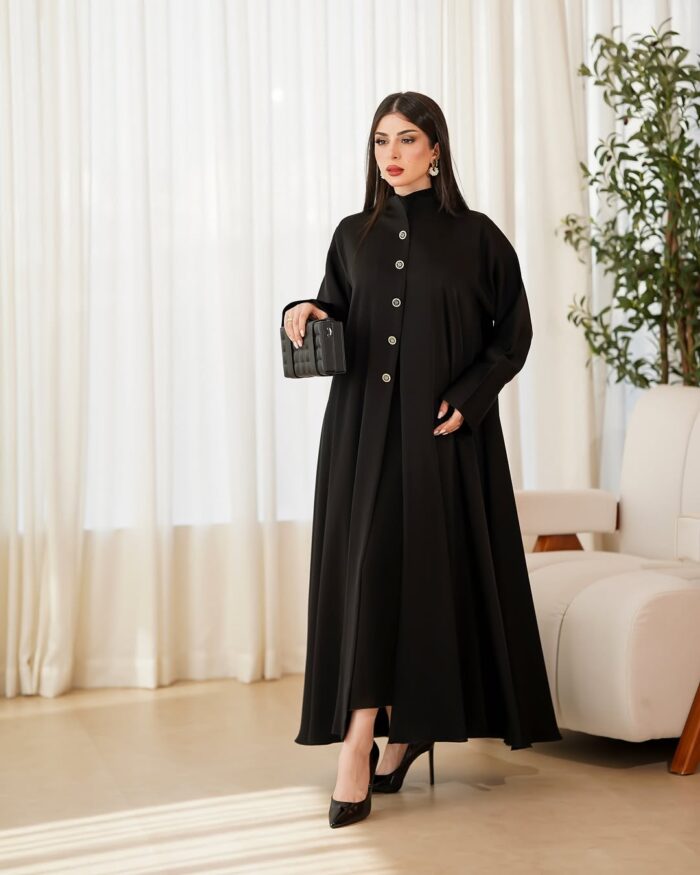 WhatsApp Image 2025-12-12 at 6.58.58 PM عباية كلوش أنيقه مررررررره