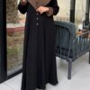 عباية بتصميم أنيق وانسيابي للسفر
