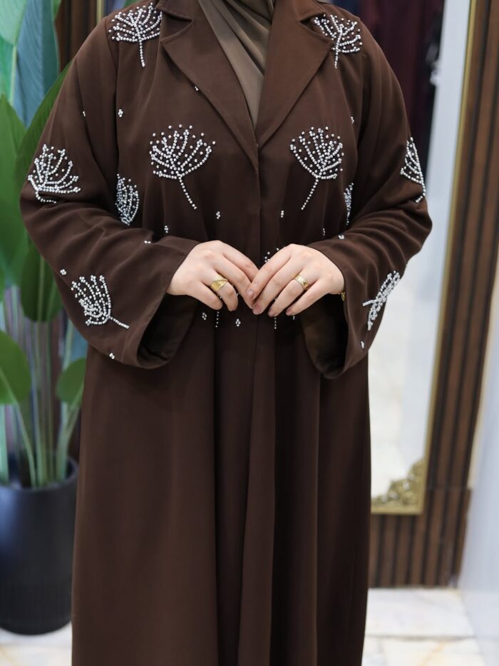 عباية مطرزة ملونه نص كلوش قماش ملكي