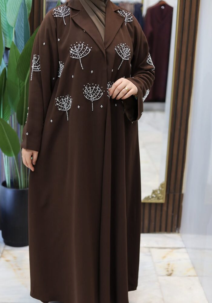 عباية مطرزة ملونه نص كلوش قماش ملكي