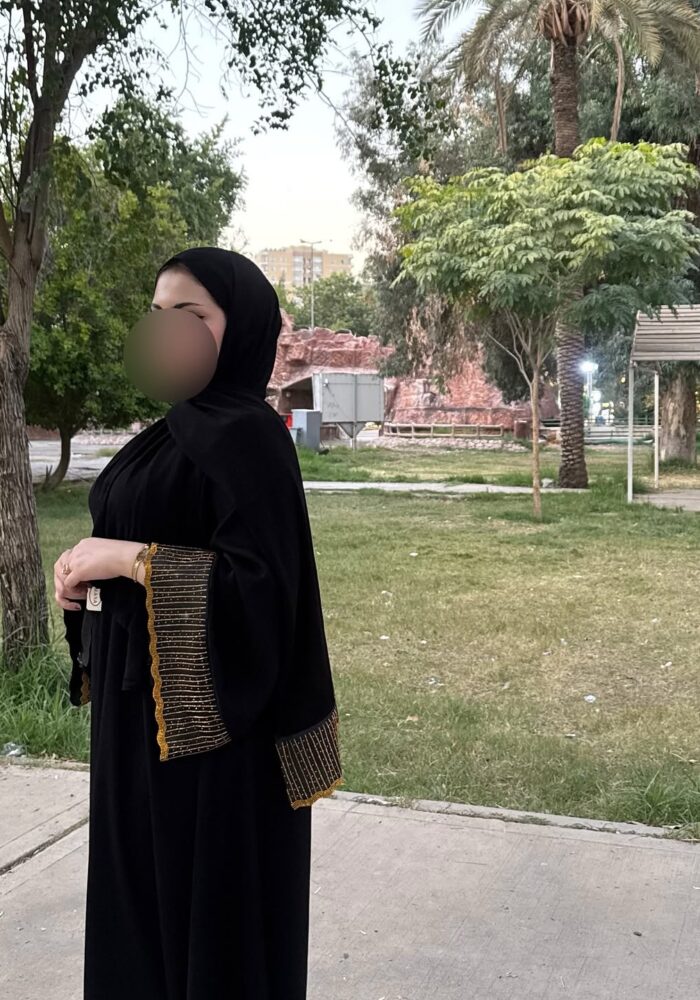 عبايه ملكي تطريز كم طرحه ذهب الجمال الحقيقي