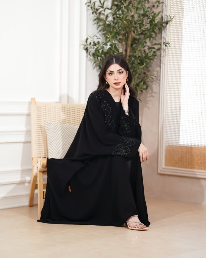 عبايه بشت ملكي كشخه تجننن