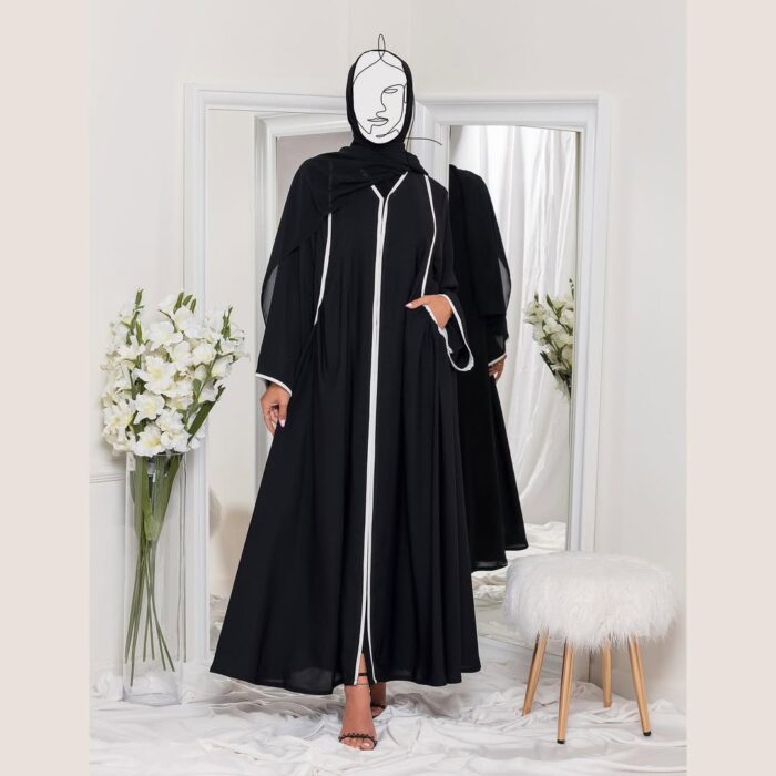 عبايه انيقه للكشخه تهبل جيوب تحديد قيطان ابيض