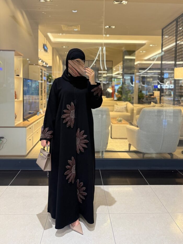 WhatsApp Image 2026-02-03 at 9.24.20 PM (1) عبايه العيد