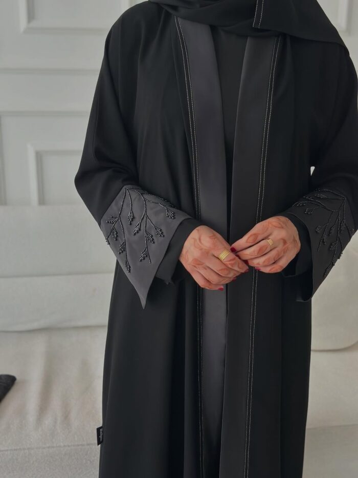 WhatsApp Image 2026-02-11 at 8.25.39 PM عبايه انيقه نص كلوش تطريز كم