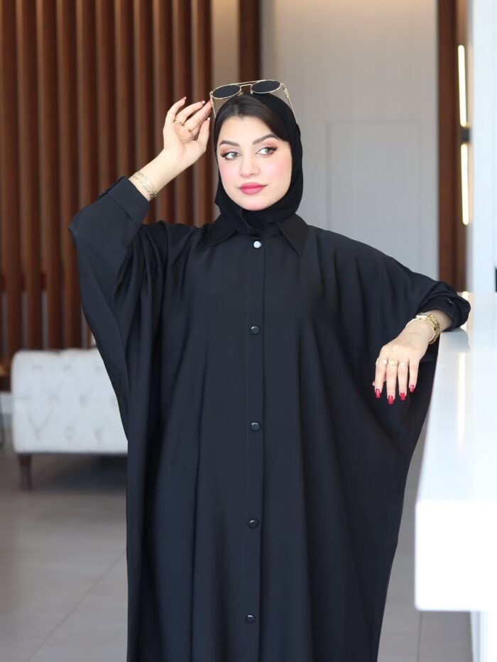 WhatsApp Image 2026-02-14 at 2.23.21 AM عبايه بشت ساده