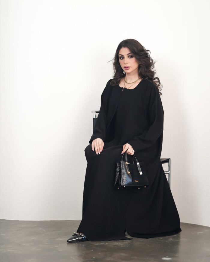 عباية نمبر ون ساده عمليه