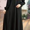 عباية كلاسيكية بتطريز زهور أسود ملكي وأكمام مزمومة