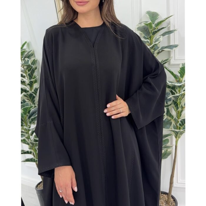 عباية بشت كلاسيكية ناعمة (سادة)