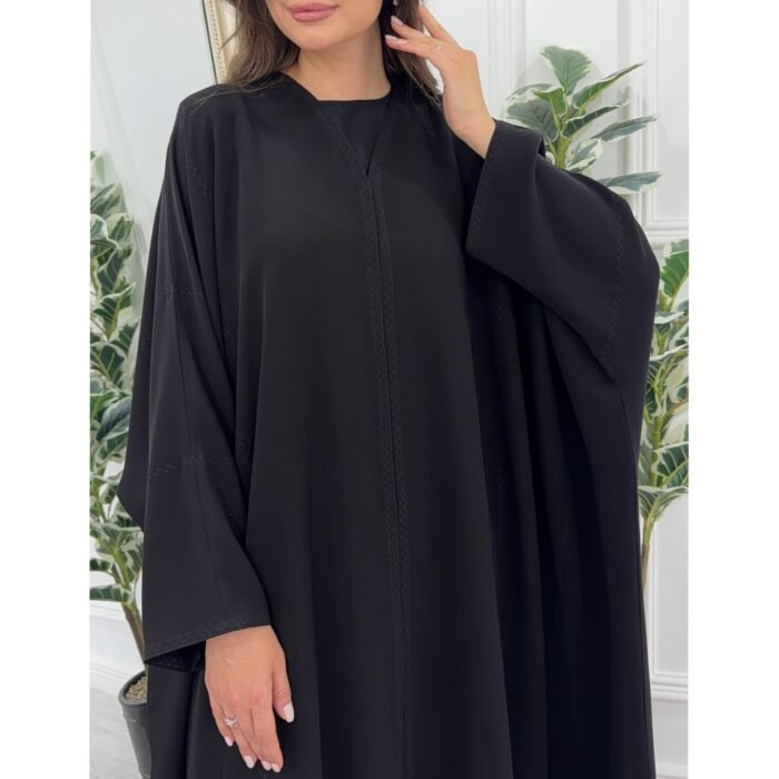 عباية بشت كلاسيكية ناعمة (سادة)
