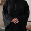 عباية نمبر ون ساده انيقه