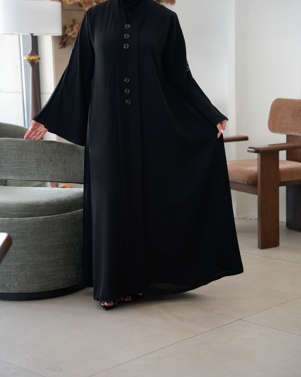عباية نمبر ون ساده انيقه